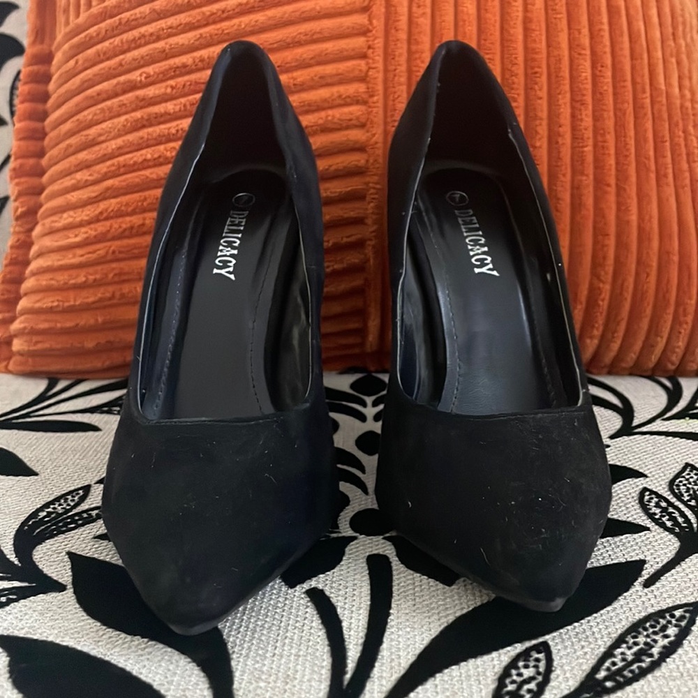 Delicacy high heels, black, size 7